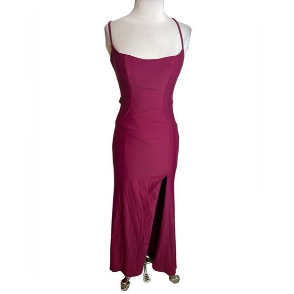 La Femme 30436 Scoop Neck High Slit Gown berry sz 2 - Picture 3 of 9